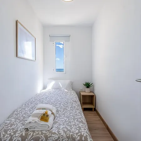 公寓 797 Rentals- Renovado Piso Con Hermosas Vistas En Iris 贝纳尔马德纳
