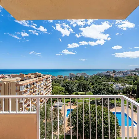 797 Rentals- Renovado Piso Con Hermosas Vistas En Iris 公寓 *